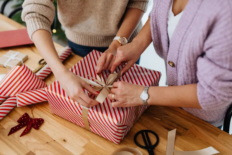 Twenty-Five Days of Giving: How Geneva Families Are Rediscovering Advent as a Season of Sacred Action